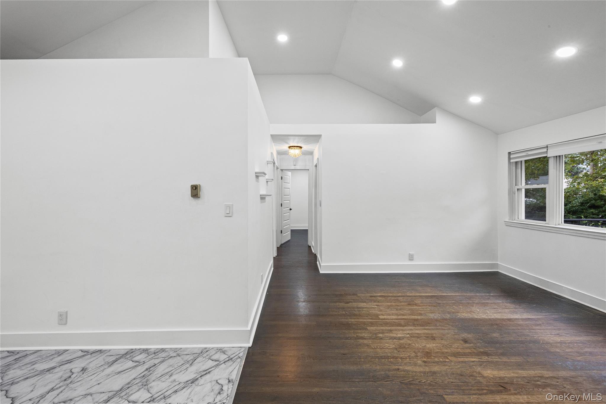 84 Rosedale Road Valley Stream, NY 11581 - Photo 10 of 44 Gallery Image 10