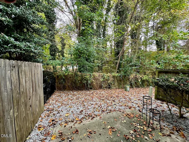 $1,750 | 306 Black Bird Court, Cary, NC 27511