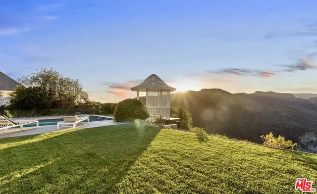 $27,000 | 16866 Charmel Lane, Pacific Palisades, CA 90272