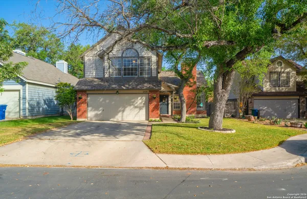 $2,200 | 2435 Pendant Oak, San Antonio, TX 78232