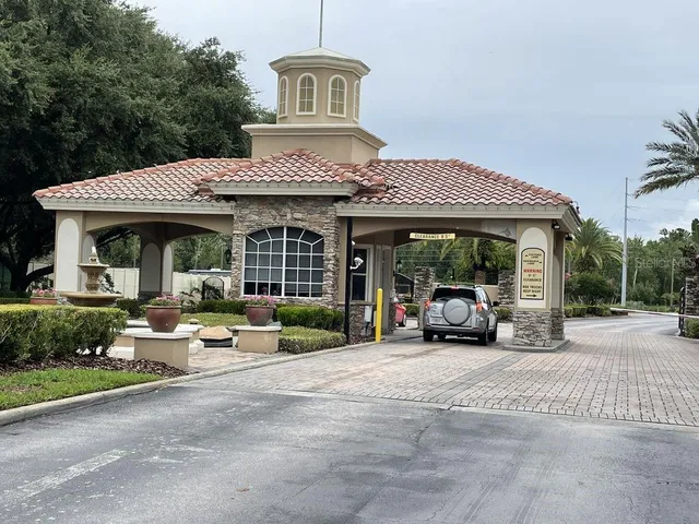 $359,900 | 418 Del Sol Avenue, Davenport, FL 33837