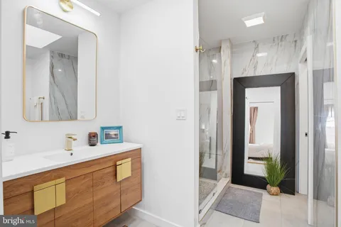 $899,900 | 4903 9th Street Northwest, Washington, DC 20011