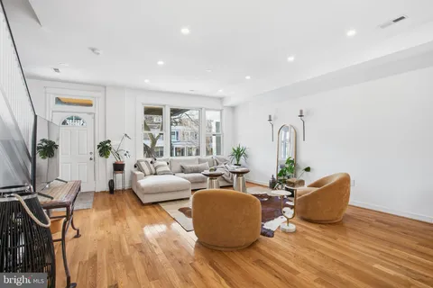 $899,900 | 4903 9th Street Northwest, Washington, DC 20011