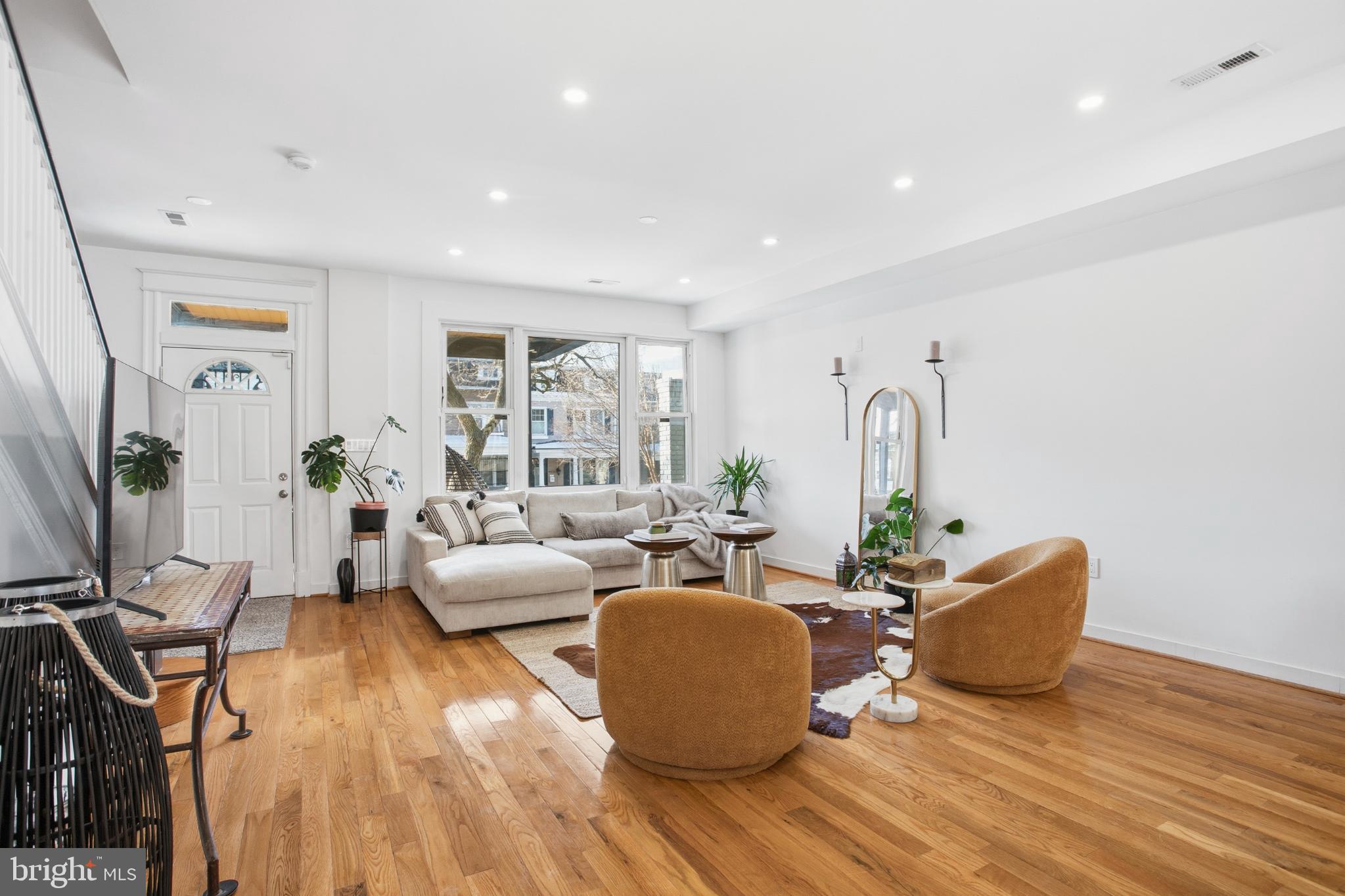 4903 9th Street Northwest Washington, DC 20011 - Photo 6 of 28 Bright and inviting living space with charm.