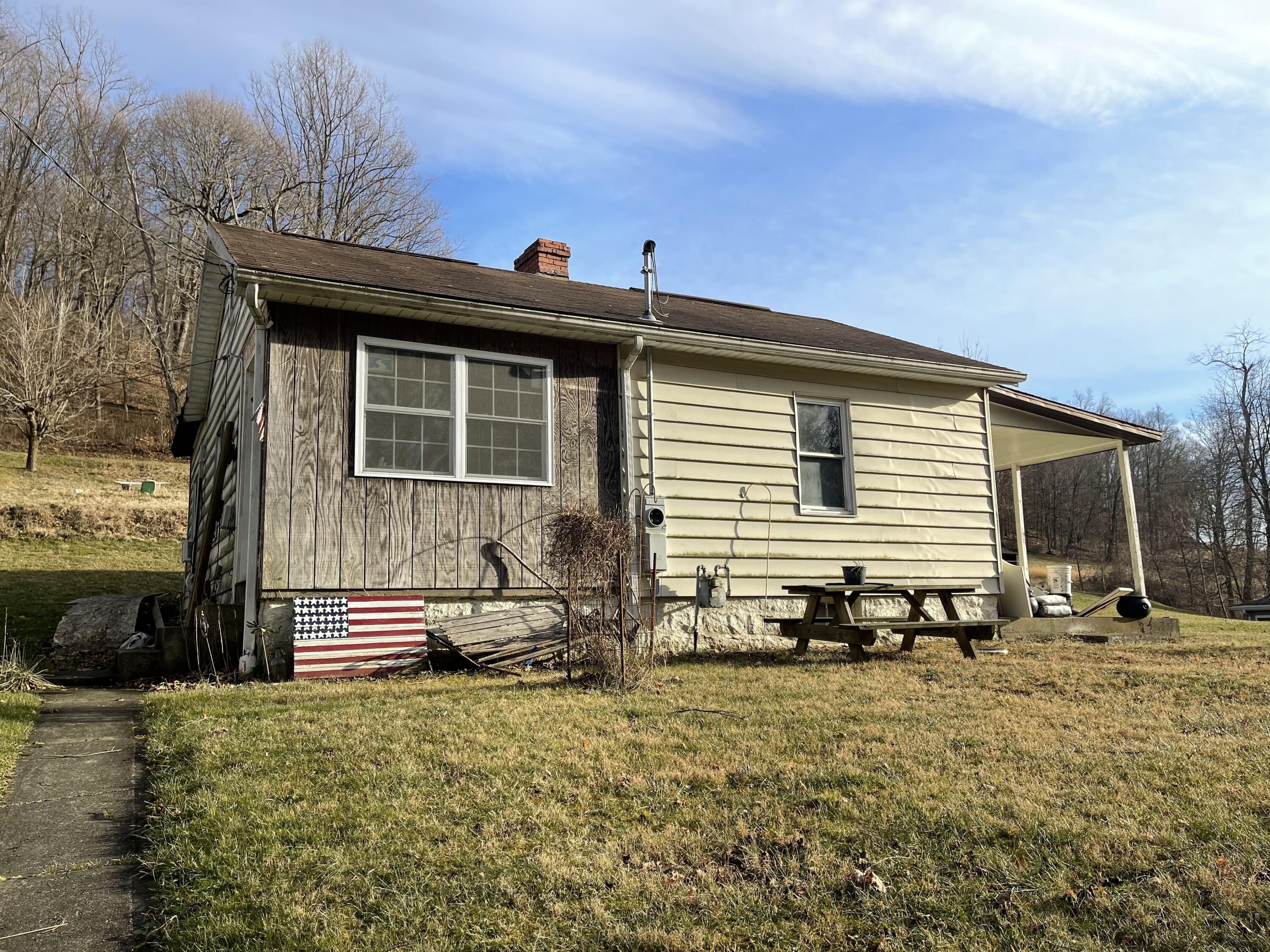 1065 High Street Farmington, WV 26571 - Photo 15 of 23 Gallery Image 15