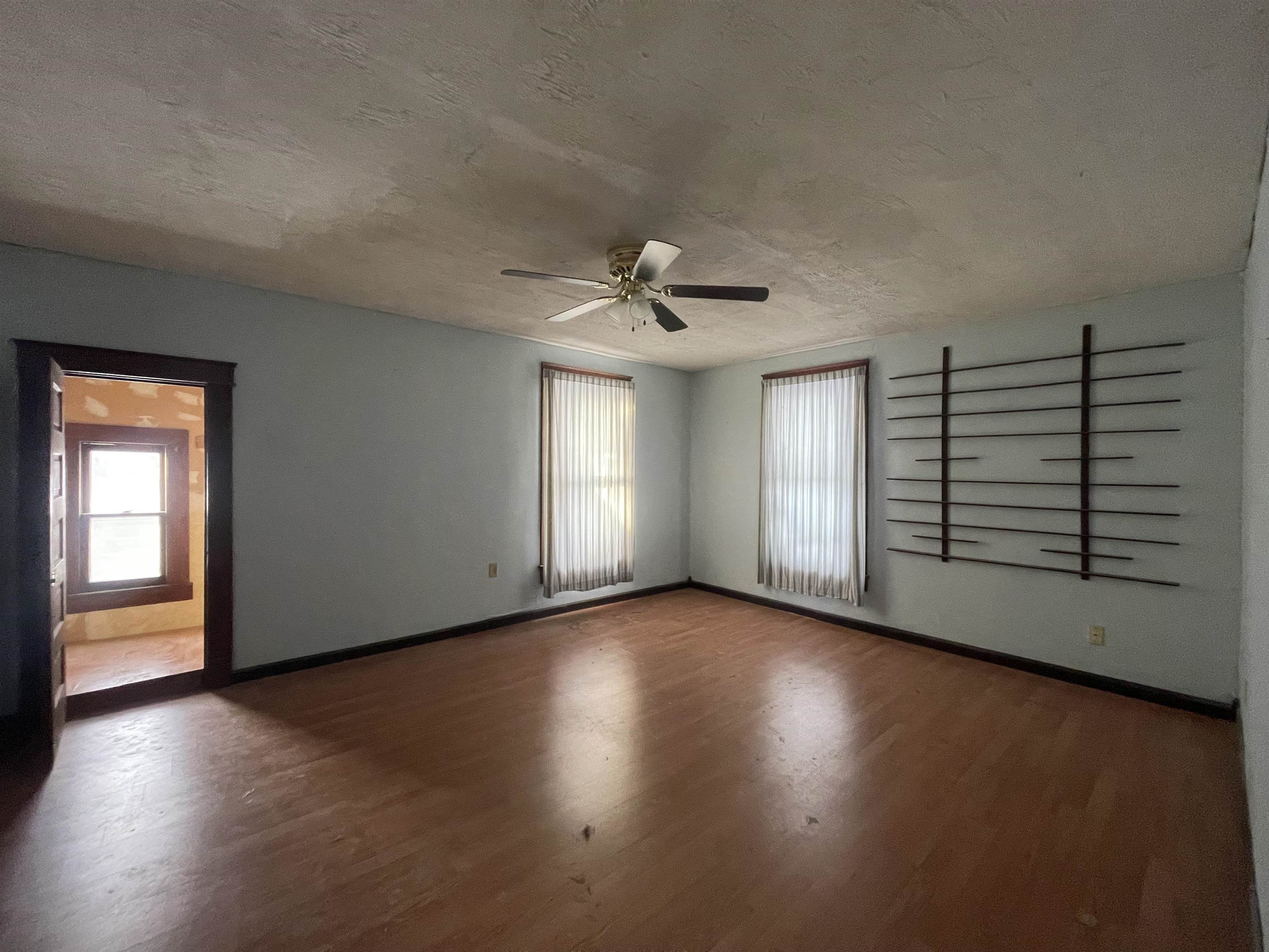 421 College Street Winfield, KS 67156 - Photo 17 of 22