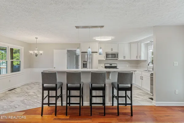 $575,000 | 7905 Brickyard Road, Powell, TN 37849