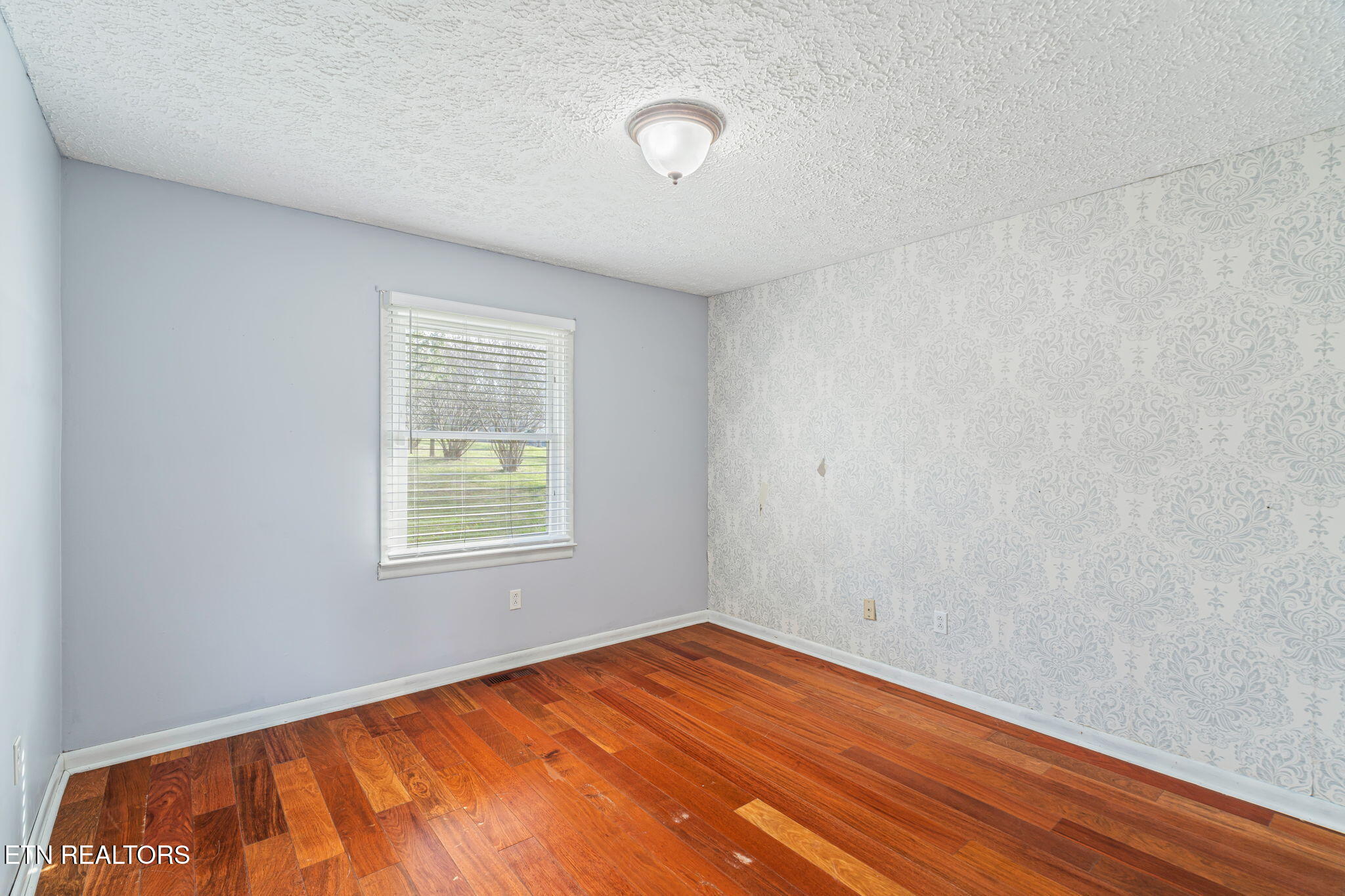 7905 Brickyard Road Powell, TN 37849 - Photo 27 of 55 26-web-or-mls-7905 Brickyard Road-19