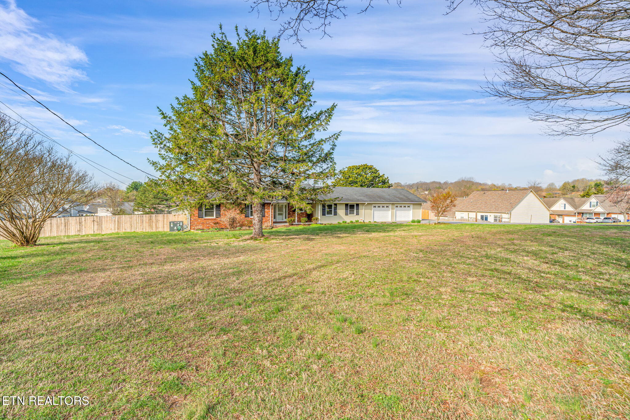 7905 Brickyard Road Powell, TN 37849 - Photo 6 of 55 5-web-or-mls-7905 Brickyard Road-30