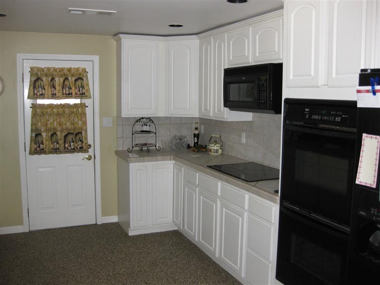 2040 Cypress Street Selma, CA 93662 - Photo 2 of 32