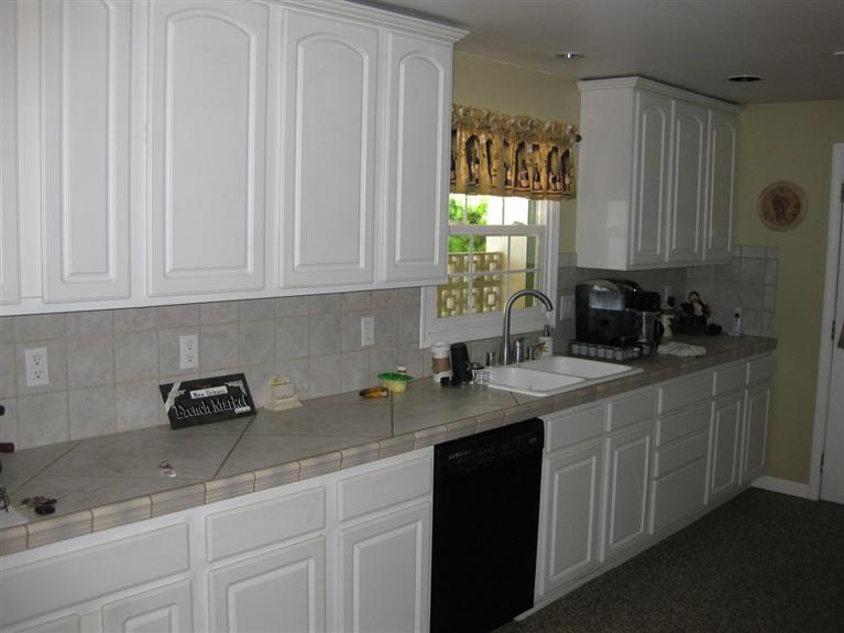 2040 Cypress Street Selma, CA 93662 - Photo 3 of 32