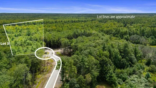 $325,000 | 6 Dogwood Circle, Kennebunk, ME 04043