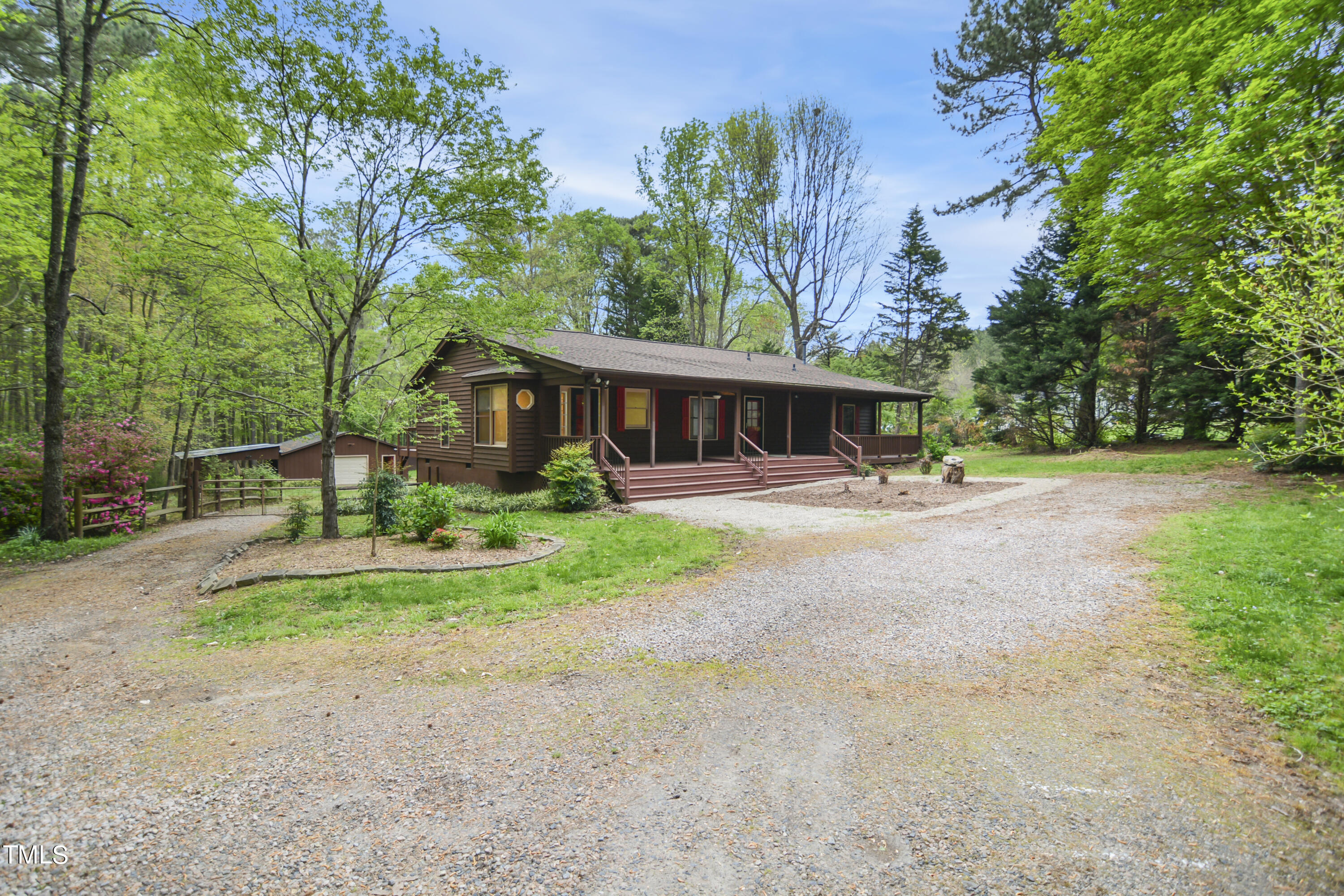 13105 Powell Road Wake Forest, NC 27587 - Photo 2 of 34 01