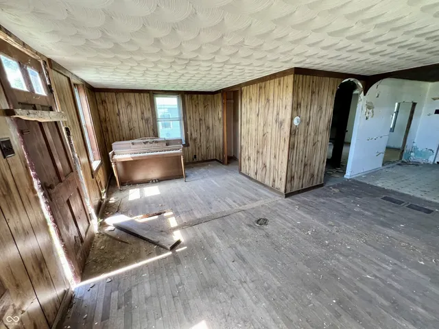 $45,000 | 9288 Highway 44, Manilla, IN 46150
