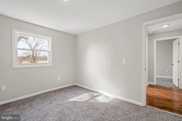 $2,400 | 695 Salem Quinton Road, Salem, NJ 08079