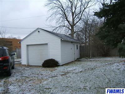 7216 Bluffton Road Fort Wayne, IN 46809 - Photo 3 of 3