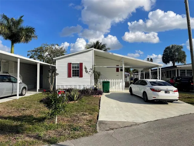 $259,900 | 2090 Southwest 85th Avenue, Davie, FL 33324