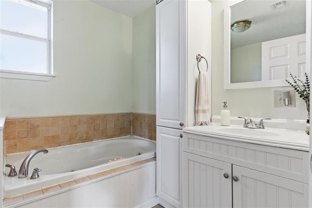 1032 Birdnest Road Lake Charles, LA 70611 - Photo 13 of 33