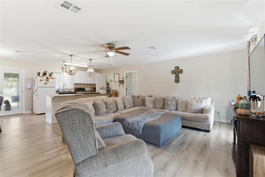 1032 Birdnest Road Lake Charles, LA 70611 - Photo 2 of 33