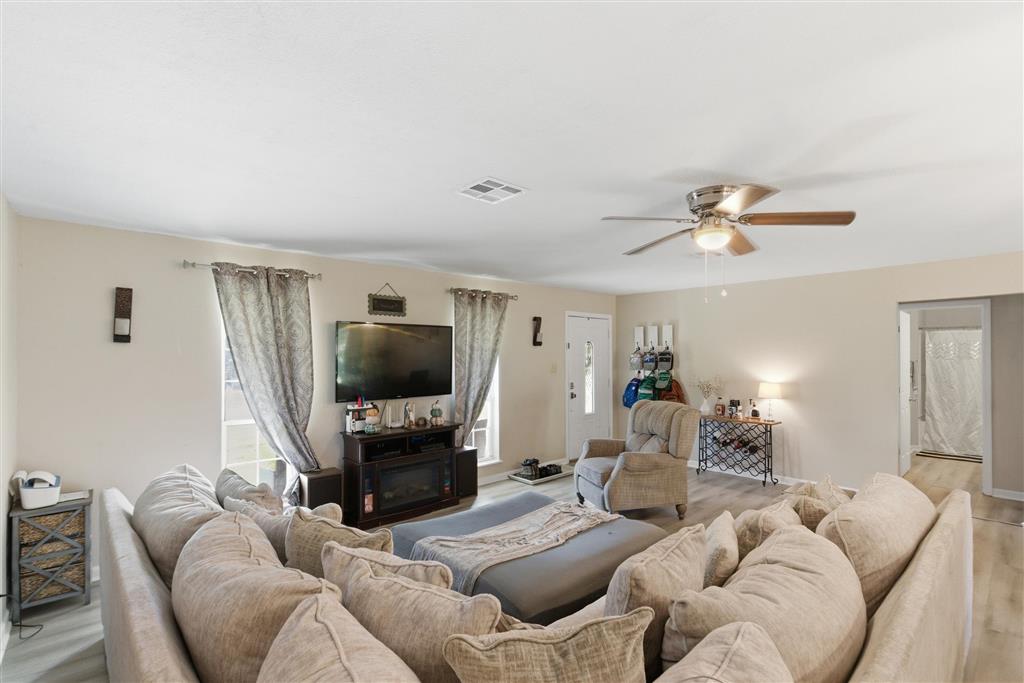 1032 Birdnest Road Lake Charles, LA 70611 - Photo 3 of 33