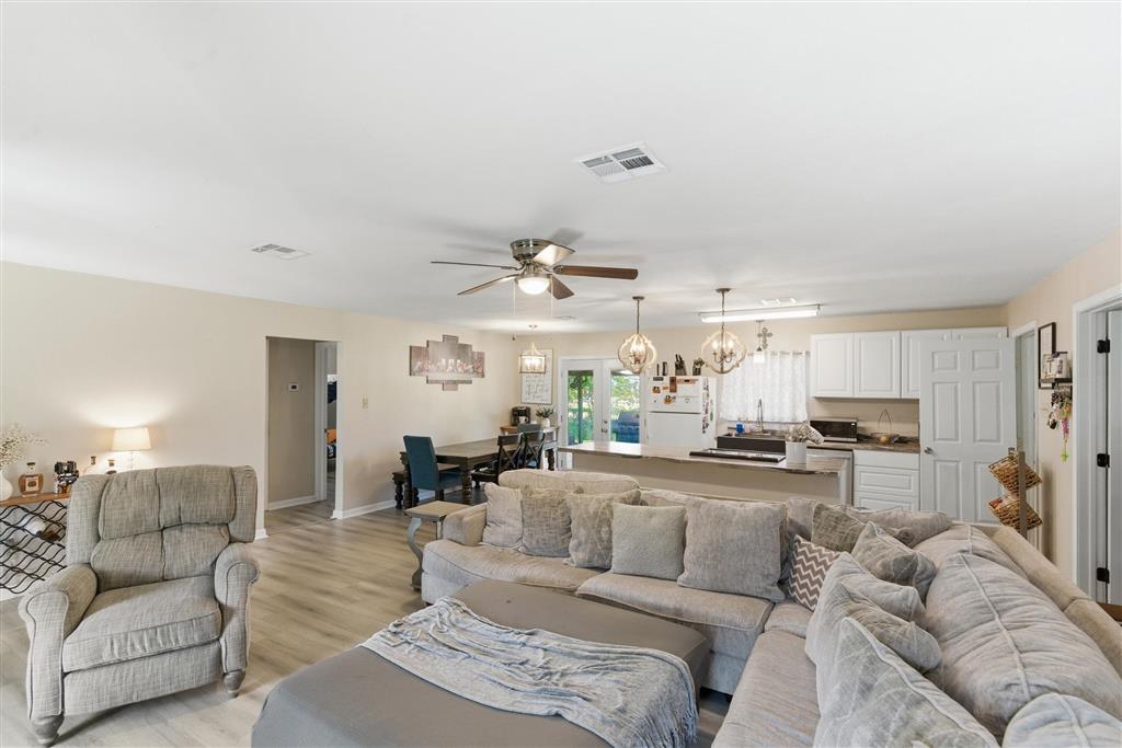 1032 Birdnest Road Lake Charles, LA 70611 - Photo 4 of 33