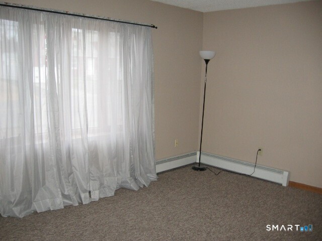 219 Nichols Drive Waterbury, CT 06708 - Photo 4 of 12