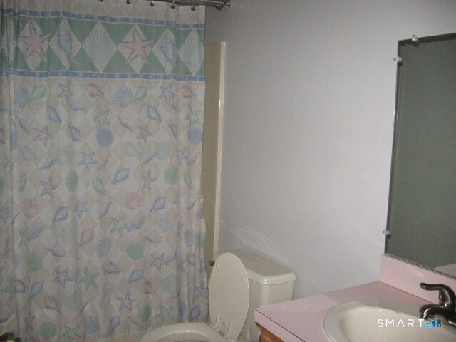 219 Nichols Drive Waterbury, CT 06708 - Photo 8 of 12