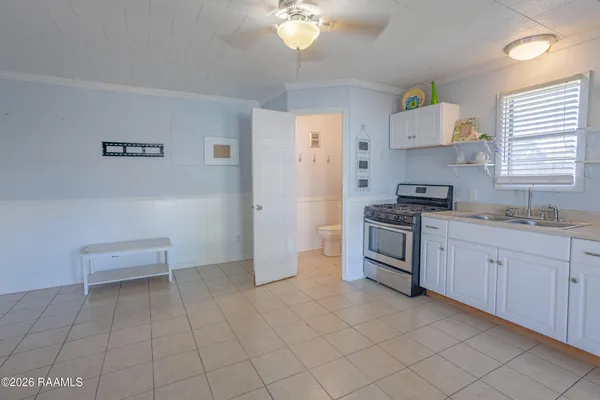 $260,000 | 917 East Butler Street, Rayne, LA 70578