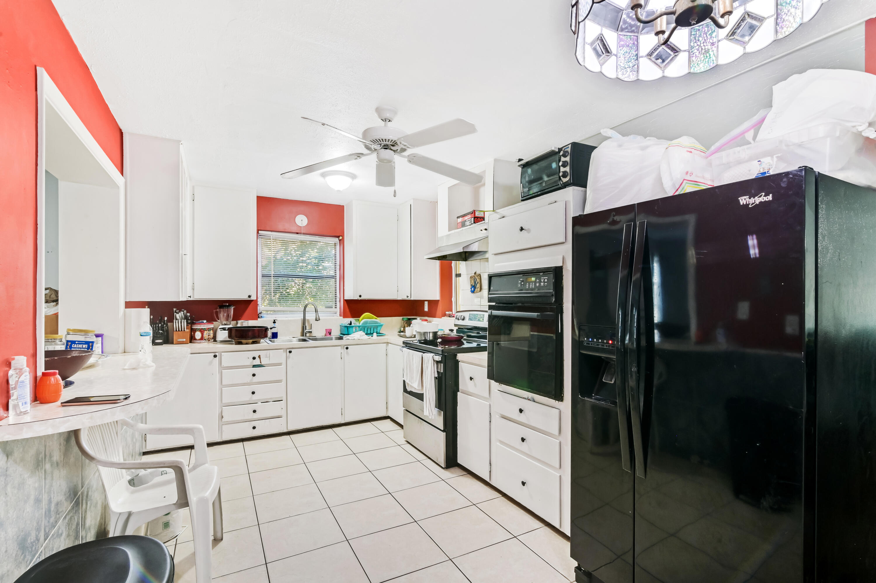 3367 Gulfstream Road Palm Springs, FL 33461 - Photo 6 of 14 06_Kitchen_01