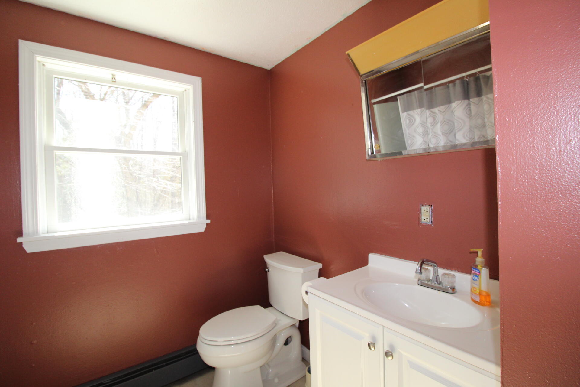 94 Marsh Road Belfast, ME 04915 - Photo 18 of 33 IMG_1366