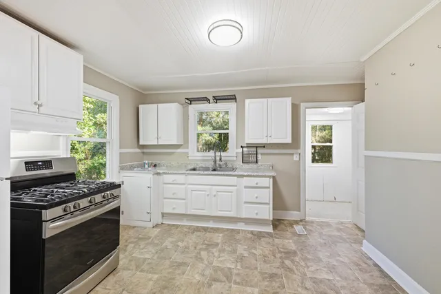 $189,000 | 109 Bishop Street, Walterboro, SC 29488