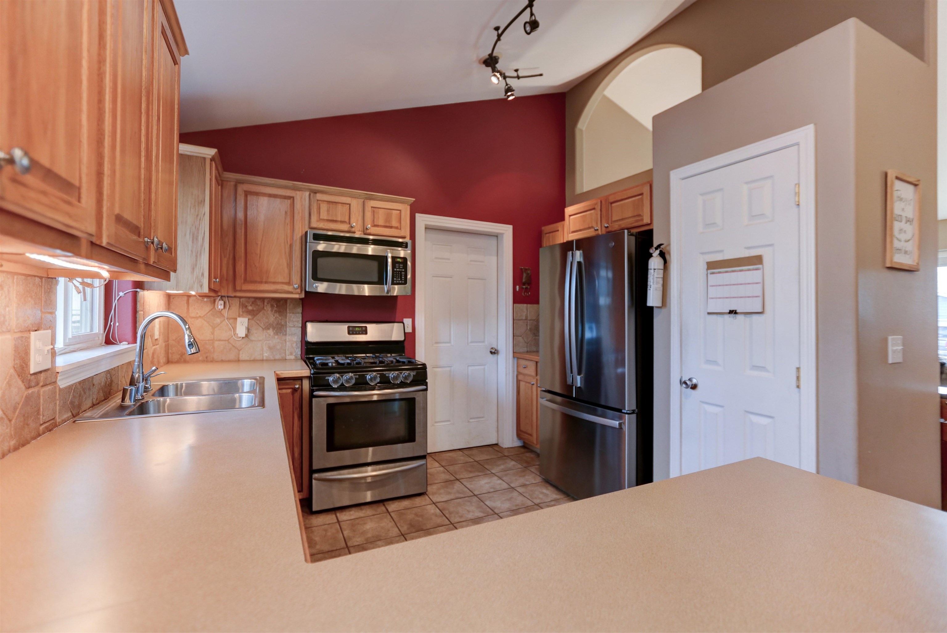 3005 North Carnahan Road Spokane, WA 99217 - Photo 13 of 36