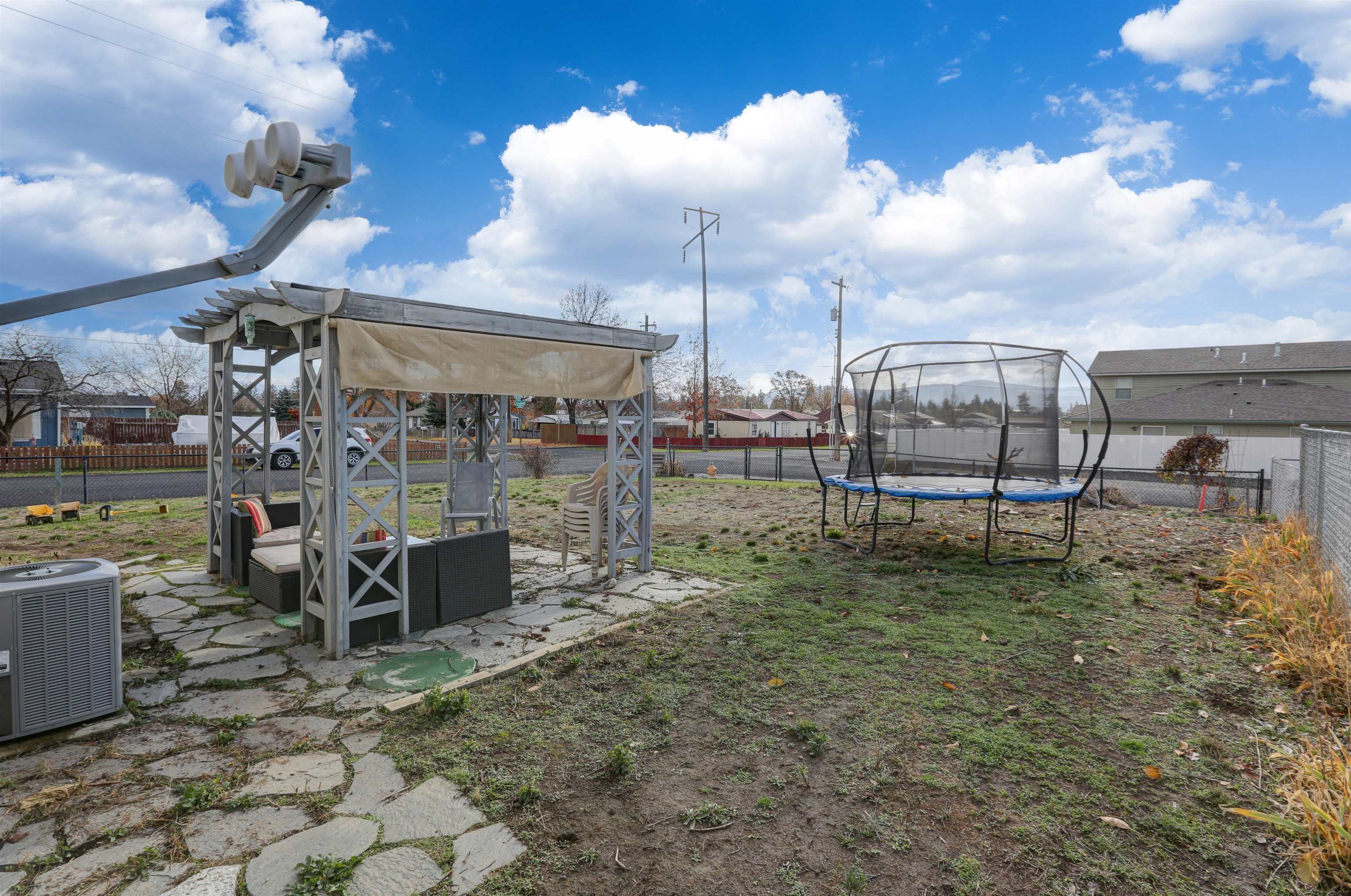 3005 North Carnahan Road Spokane, WA 99217 - Photo 34 of 36