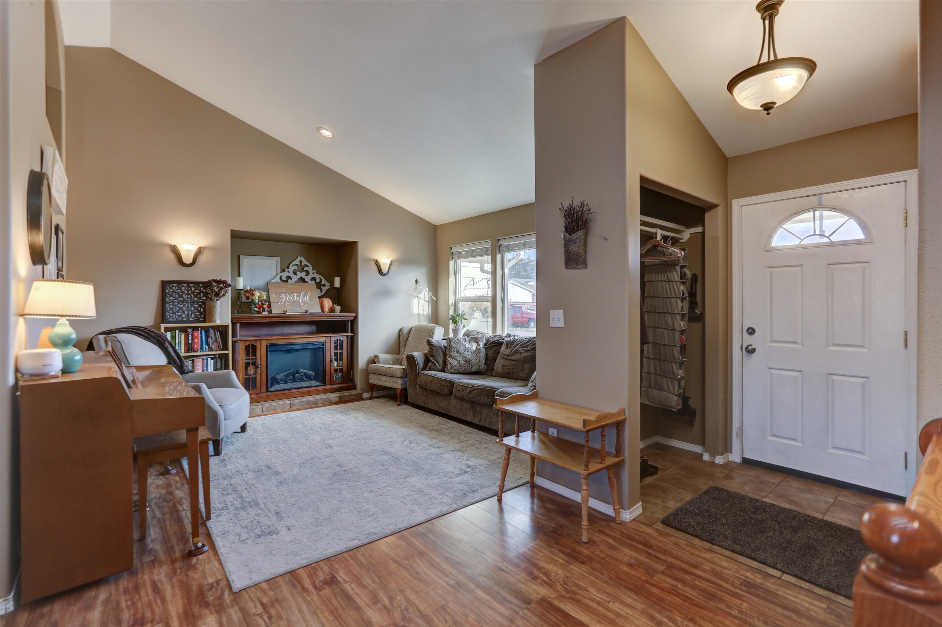 3005 North Carnahan Road Spokane, WA 99217 - Photo 6 of 36