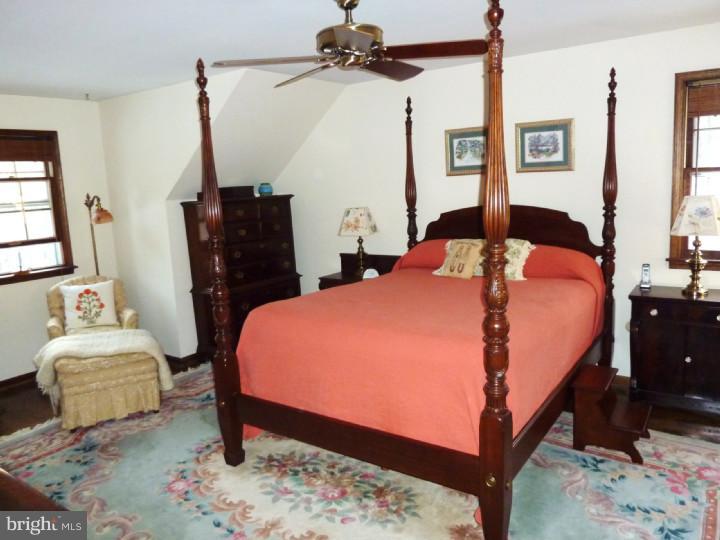 40 Bortons Road Medford, NJ 08055 - Photo 10 of 12 Bedroom - Main