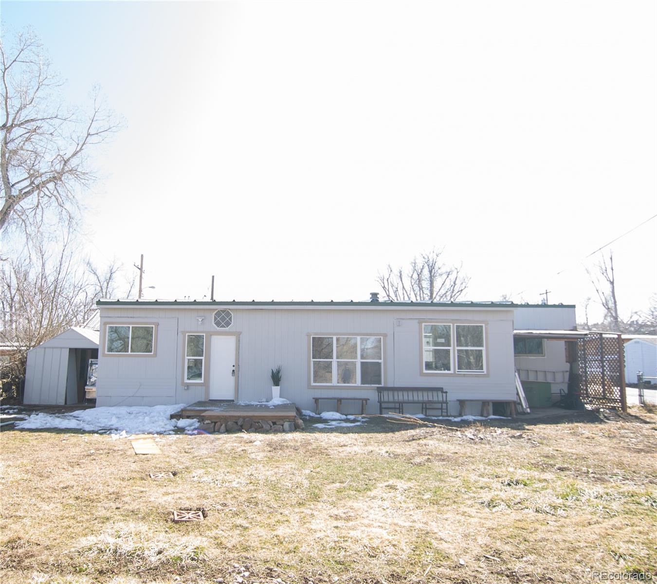 1561 South Foothills Hwy