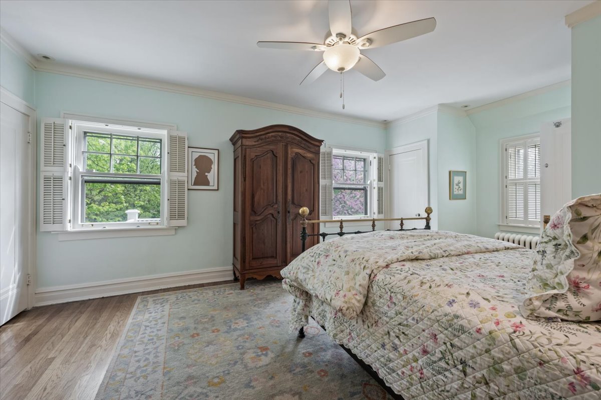 2311 Park Place Evanston, IL 60201 - Photo 22 of 41