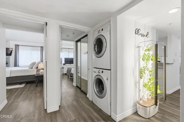 $689,000 | 450 West Dryden Street, Unit 303, Glendale, CA 91202