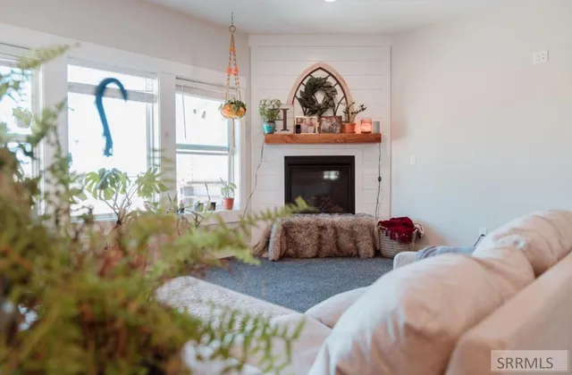 $649,000 | 765 North 600 East, Firth, ID 83236