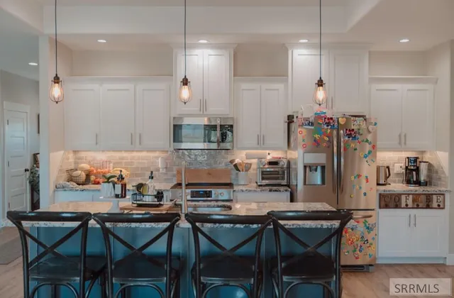 $649,000 | 765 North 600 East, Firth, ID 83236