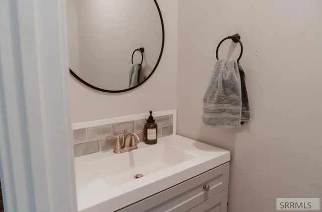 $649,000 | 765 North 600 East, Firth, ID 83236