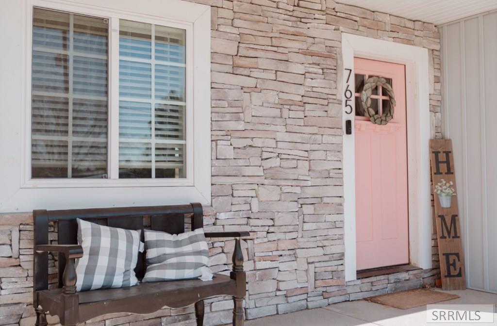 765 North 600 East Firth, ID 83236 - Photo 8 of 48