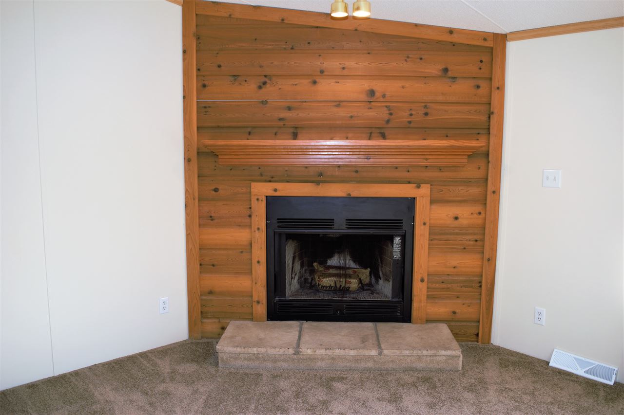 148 Riverside Avenue Lunenburg, VT 05906 - Photo 12 of 21