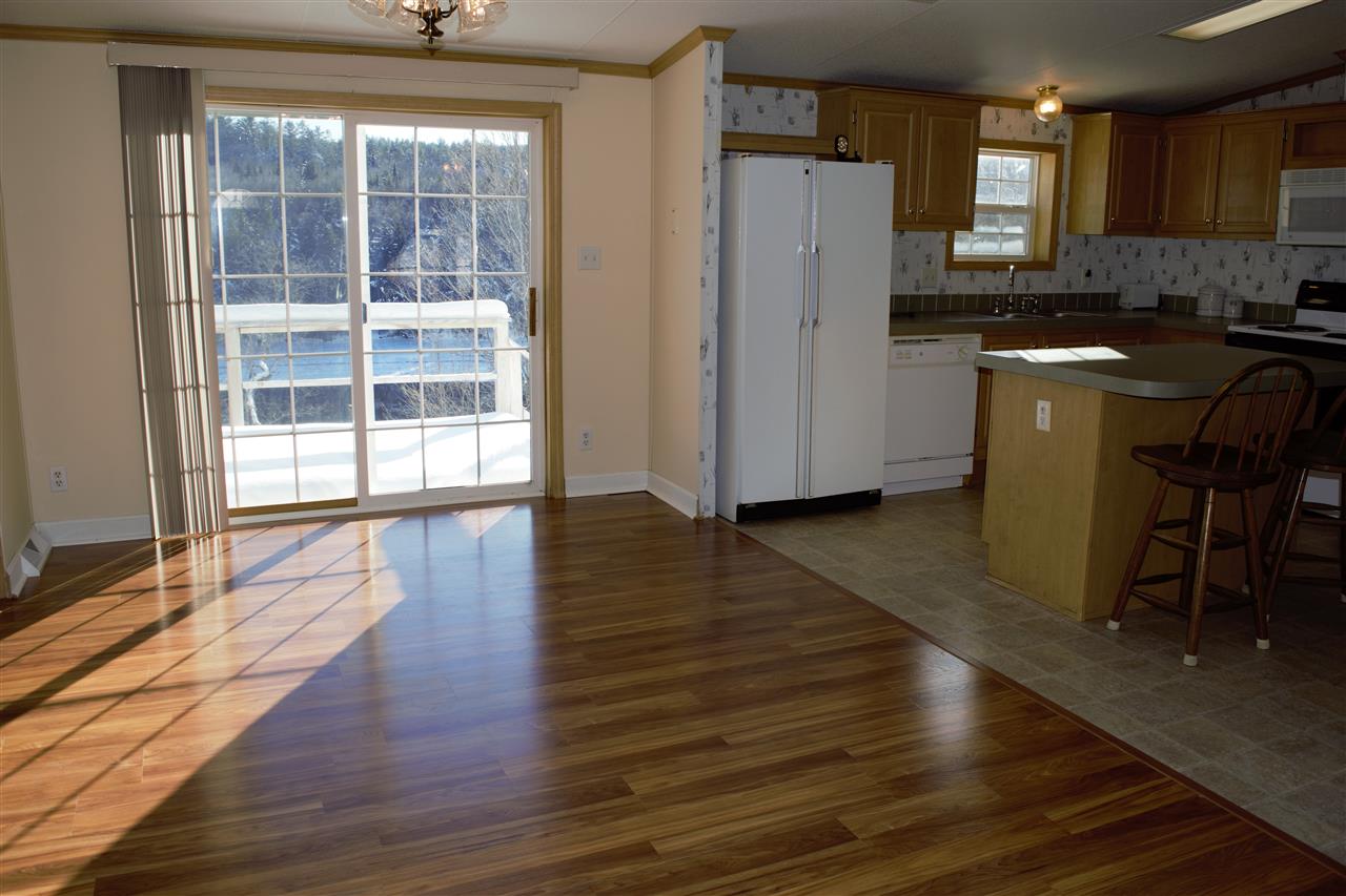 148 Riverside Avenue Lunenburg, VT 05906 - Photo 5 of 21