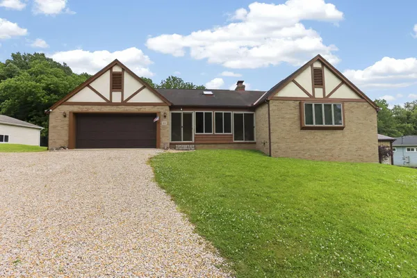 $374,000 | 100 Burch Drive Northeast, Newark, OH 43055