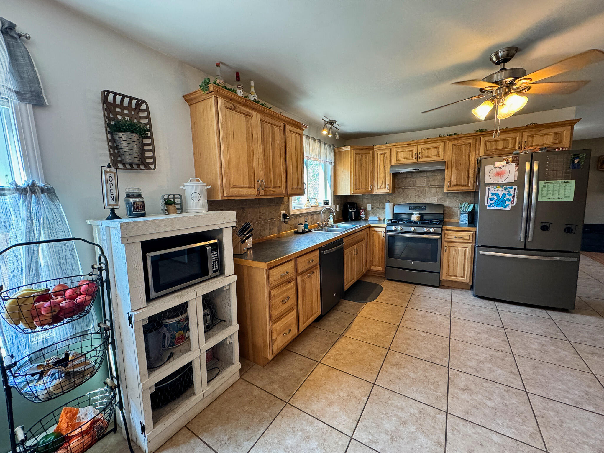 136 River Road Lincoln, ME 04457 - Photo 8 of 37 8