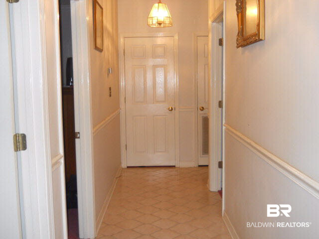 2908 Sowell Road Brewton, AL 36426 - Photo 10 of 18 Hallway