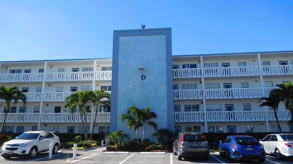 4065 Exeter, Unit 4065 Boca Raton, FL 33434 - Photo 16 of 25 4065 EXETER D - BUILDING EXTERIOR