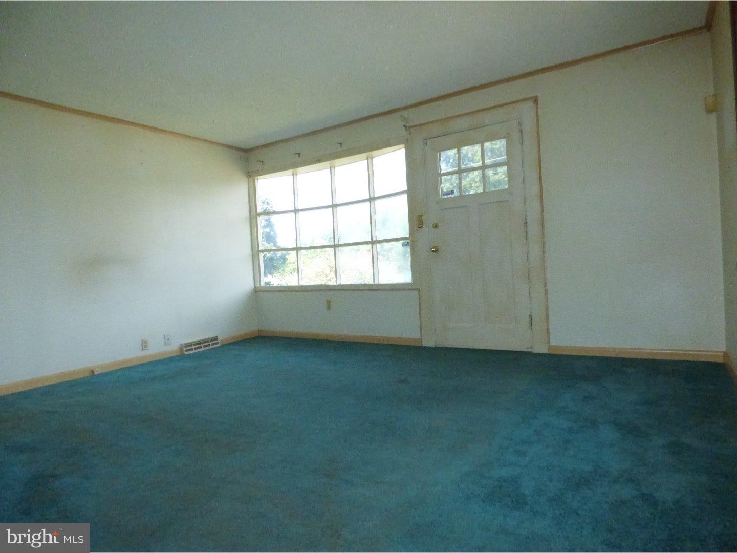 12 Downing Road Ewing, NJ 08628 - Photo 11 of 20