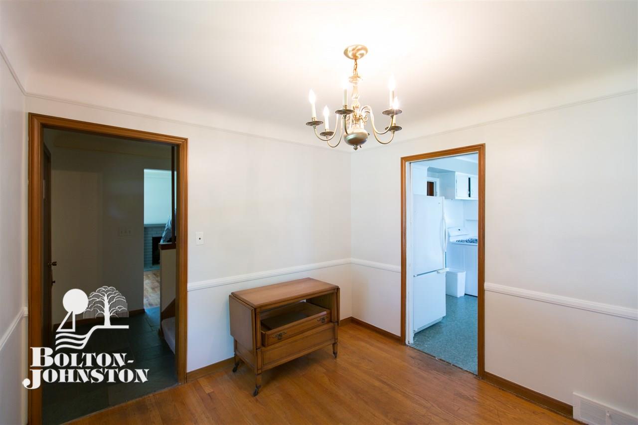 199 Ridgemont Road Grosse Pointe Farms, MI 48236 - Photo 4 of 20
